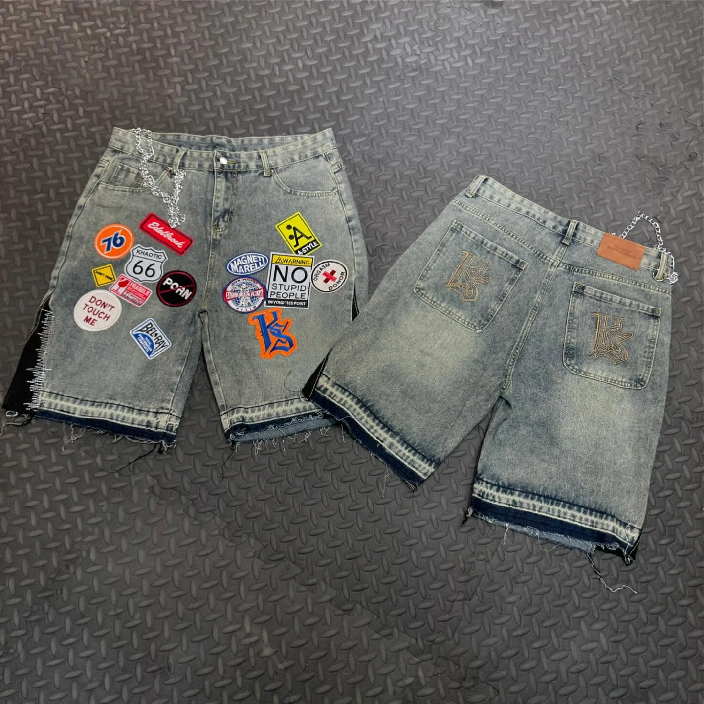 Streetwear Fitness Baggy Denim Shorts Men Women Harajuku Hip Hop Cartoon Graphic Patch Jean Shorts Gothic Retro Blue Short Pants