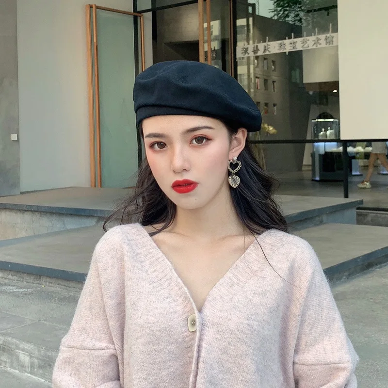 W65 Hat Female New Beret Spring And Summer Wild Black Ins Beret Hat Net Red Korean Version Japanese British Painter Tide berets hat
