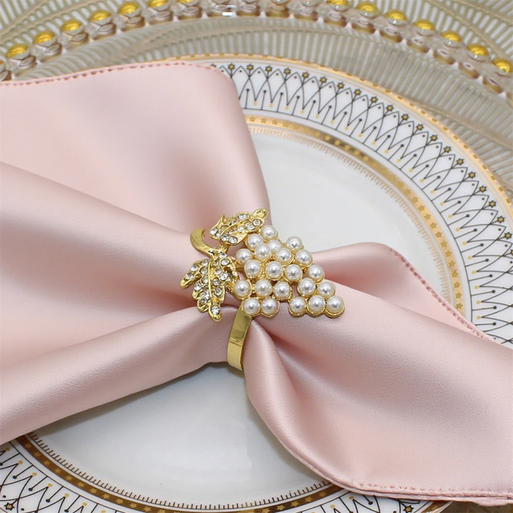 6Pcs Pearl Napkin Rings Grapes Fruit Napkin Holder Rings for Christmas Wedding Dinner Party Table Decor HWP02 napkin ring