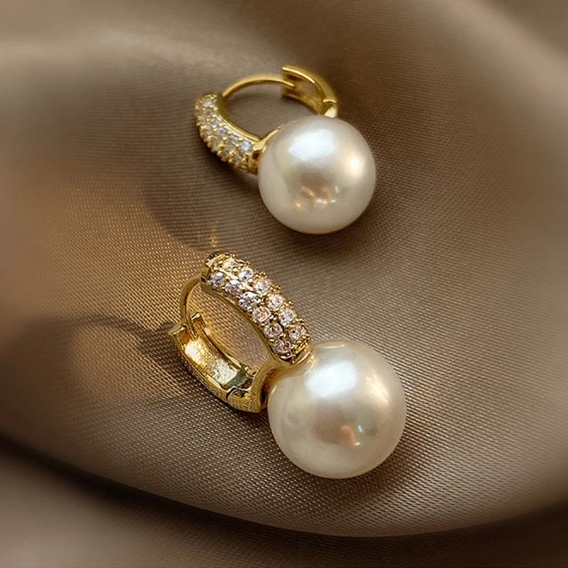 2022 Fashion Romantic Pearl Earrings Jewelry Zircon Drop Earrings for Women Temperament Wedding Party Ornaments Wholesale - Image 2