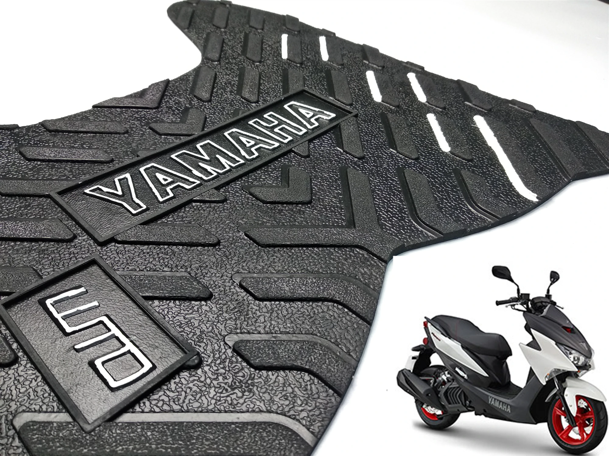 

Коврик резиновый для мотоцикла и скутера Yamaha force175 force155