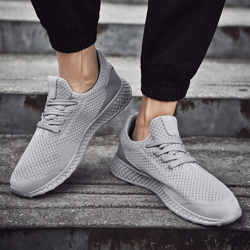 Hot Red Cheap Men's Running Shoes Plus Size 39-48 Ultralight Summer Sports Sneakers for Men Outdoor Athletic Shoes Mens Trainers