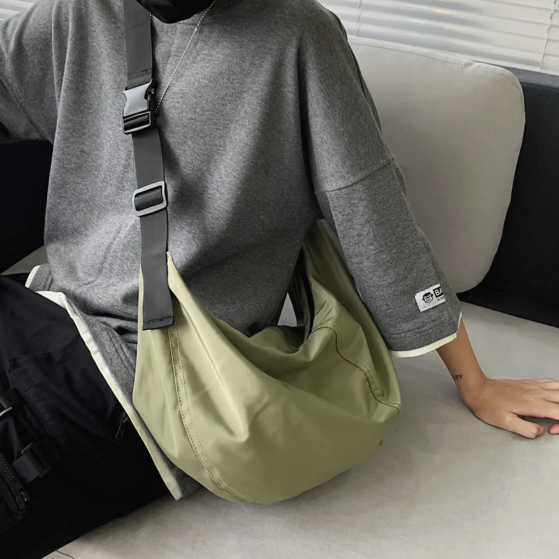 Men's and women's shoulder bag leisure student bag high quality Oxford women's crossbody bag waterproof outdoor fitness bag