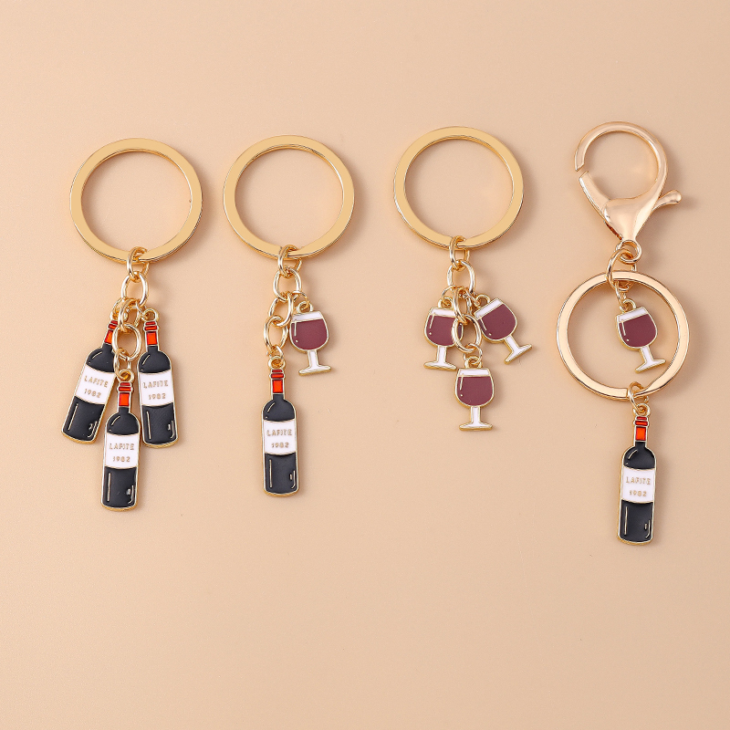 Cute Enamel Red Wine Keychain Simulation Drink Key Ring Pendant for Car Key Holder Women Girls Handbag Decor DIY Jewelry Gift