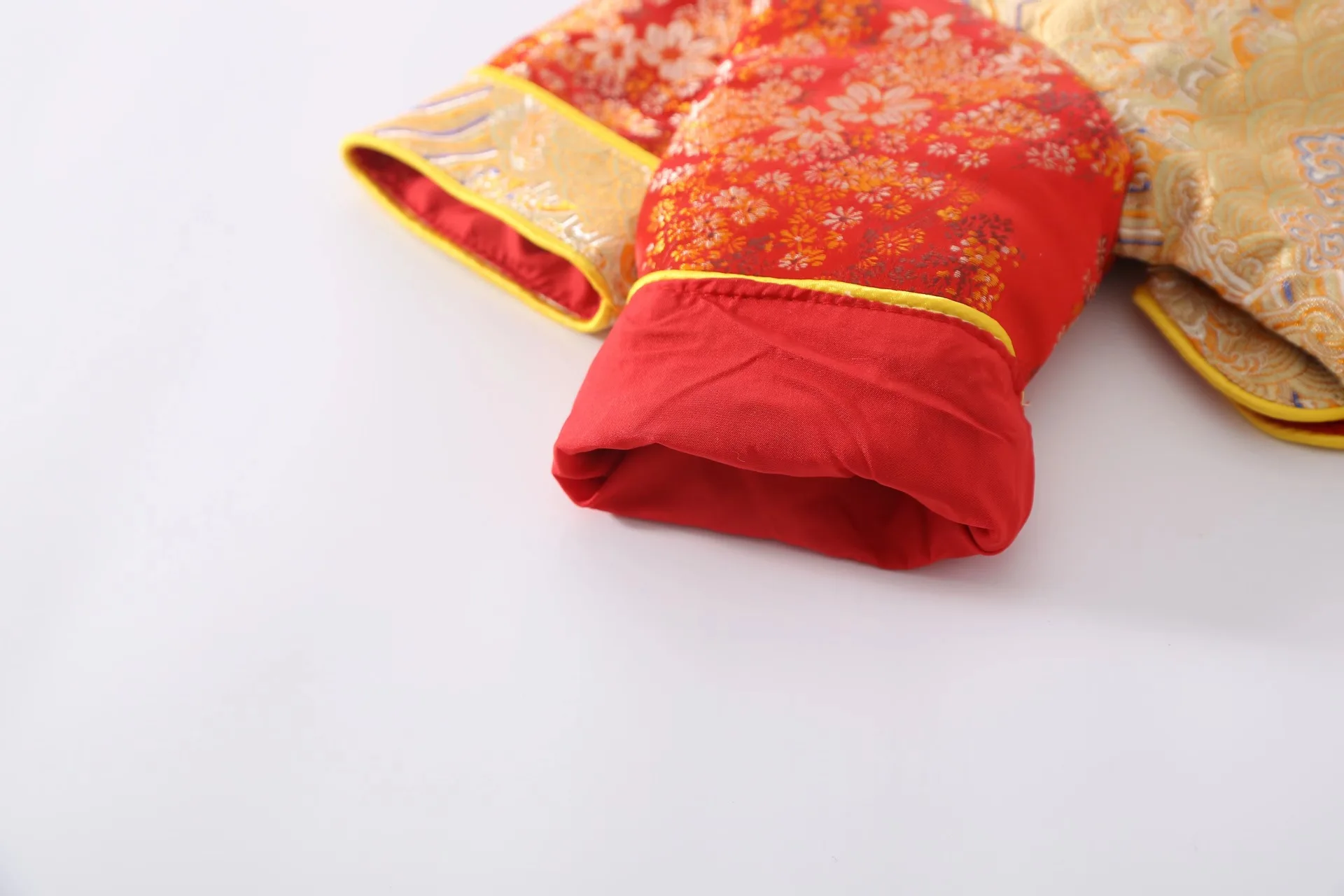 2023NEW Tang Suit Chinese Traditional Costume For Newborn Baby Boys Embroidery Winter Red New Year Birthday Gift Christmas Shoes
