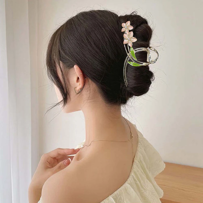 

Exquisite Pearls Colourful Flowers Hair Claws For Women Girls Trendy Ponytail Claw Clip Ornament Heawear Hair Accessories Gifts
