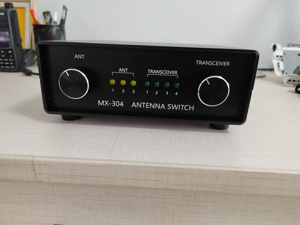 

Новинка, искусственная антенна, переключатель SDR для трех антенн и четырех трансиверов