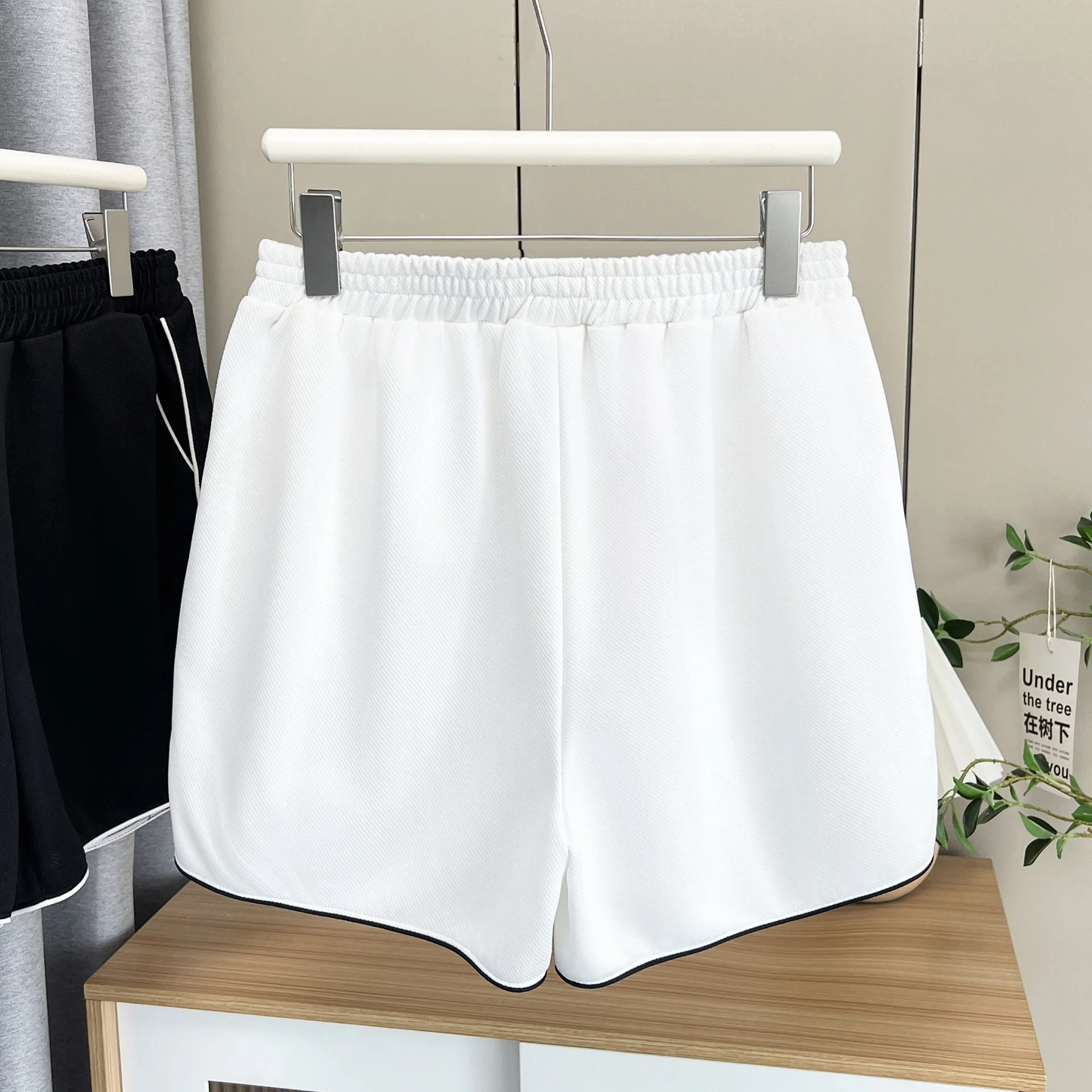 100KG New Summer Casual Sporty Style color-trimmed Shorts Plus Size Women's Wide Leg Hot Pants 1661