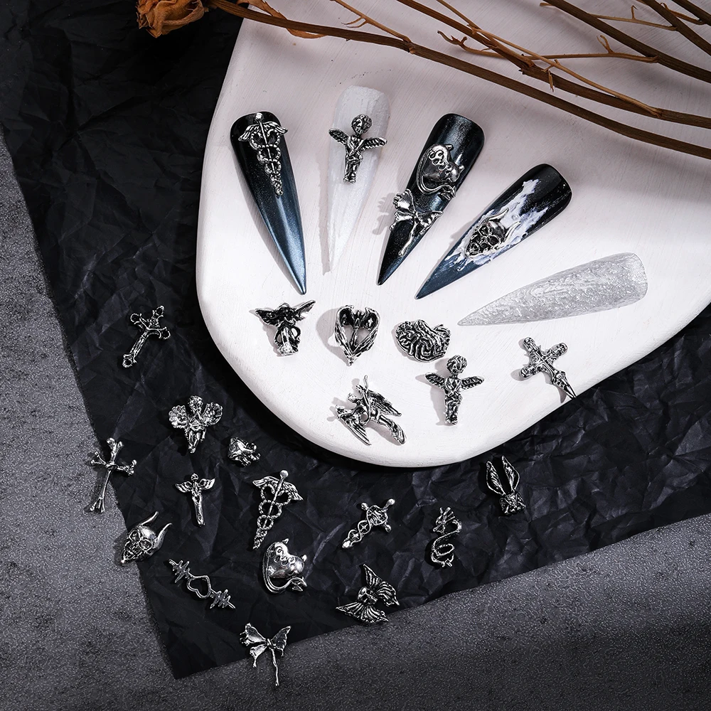 

10pcs Halloween Retro Cross Nail Art Ornament Alloy Silver Ghost Head Skull Angel Dragon Heart Nail Decoration Accessories