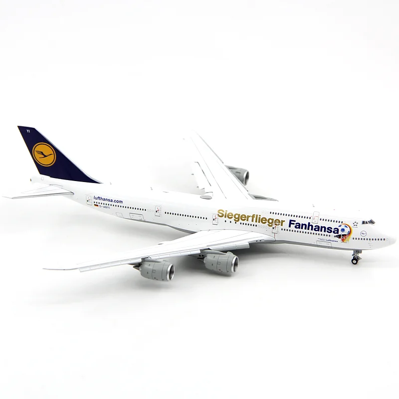 航空機・ヘリコプター Lufthansa Boeing 747-400 1/200 Amazon.com: GeminiJets G2DLH1241 Lufthansa Boeing 747-400 D