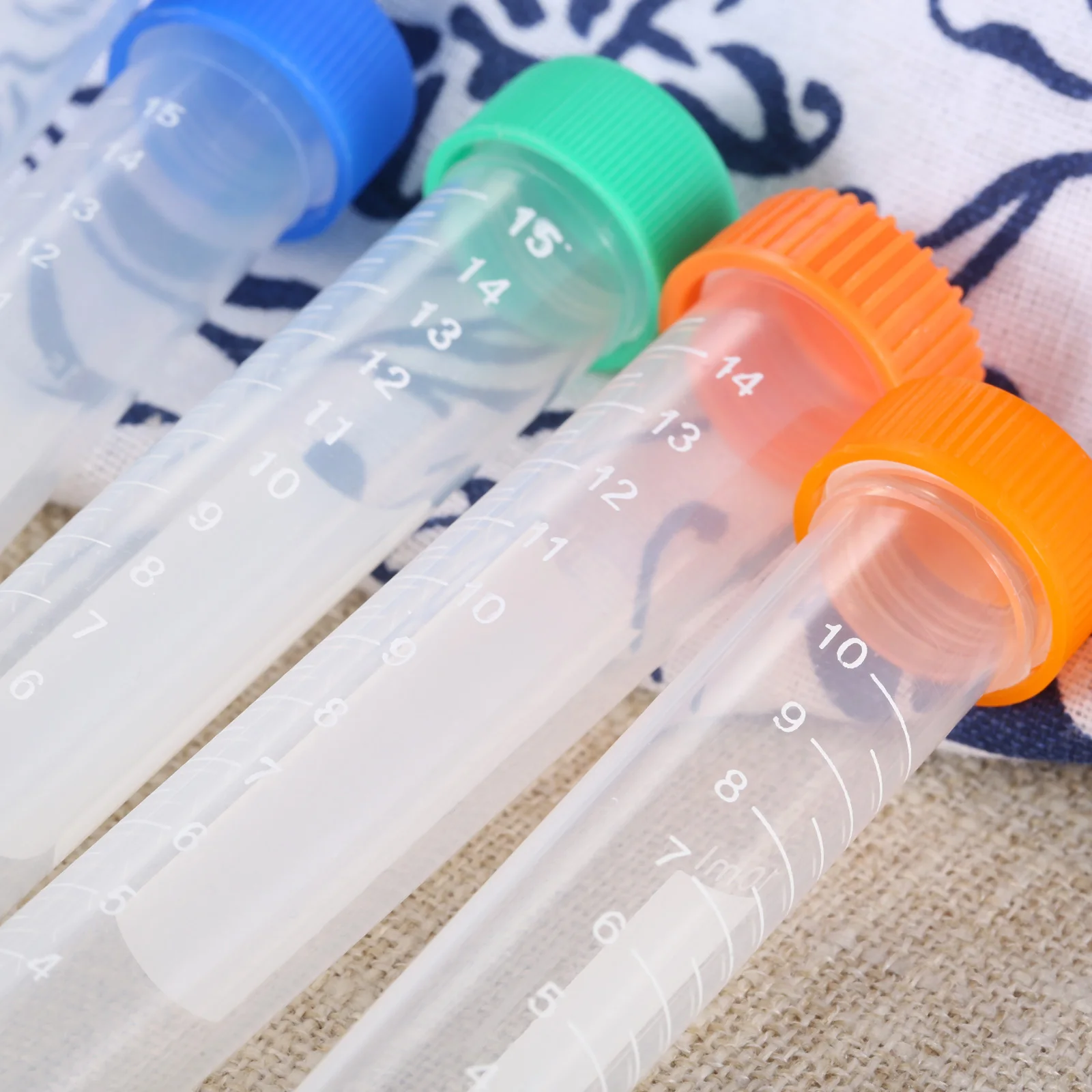 Sewing Needle Containers Holder Multi-purpose Embroidery Felting Needles 5pcs sewing storage box sewing accessories