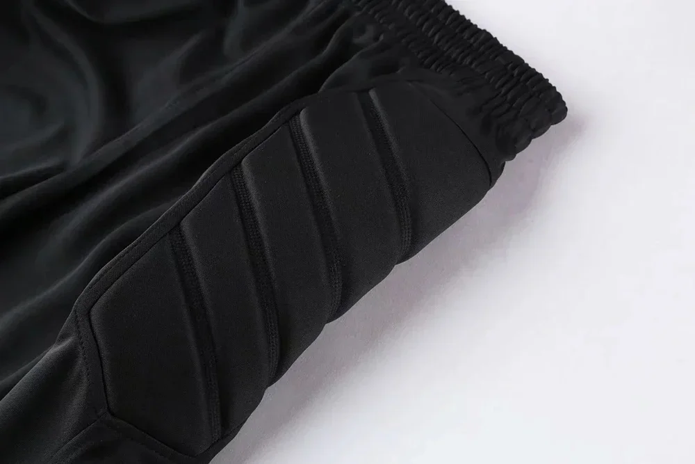Professional Soccer Goalkeeper shorts Men Safety Hip Pad Soccer Shorts Athletic Training Goalkeeper Shorts Skateboard