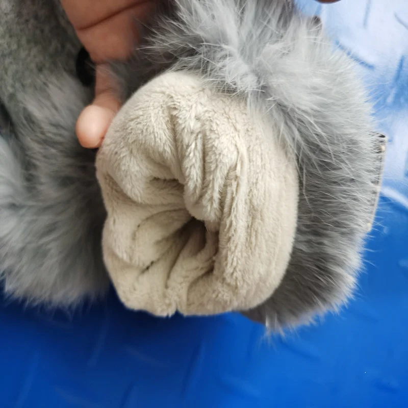 Рисунок 6 - Зимние женские кашемировые варежки