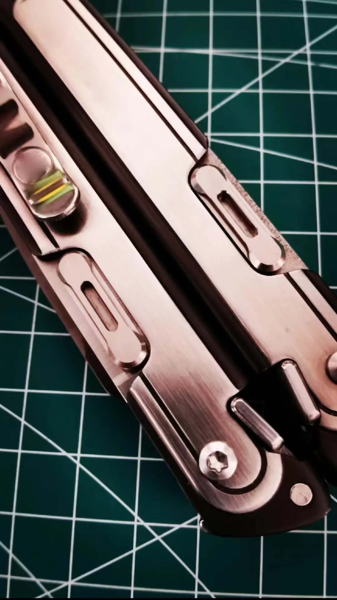 1 Pezzo In Acciaio Inox Thumb Grip Tab File Push Button Saw Push Nuts Per Leatherman Arc