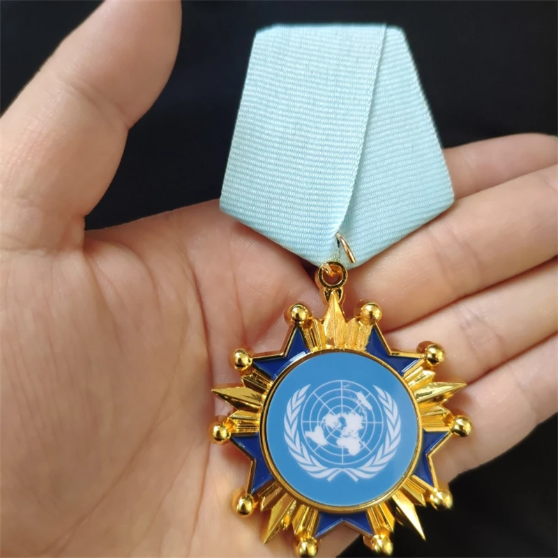 Classic United Nations Peacekeeping Commemorative Medal