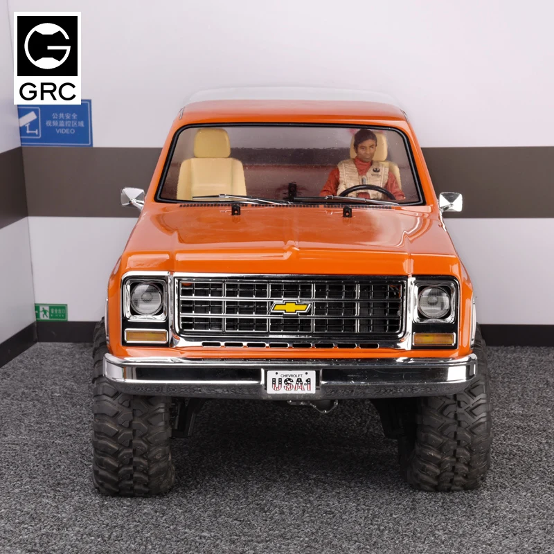 希少トラクサスtrx4 K5 BLAZER ボディー2個セットカスタム mqdefault.jpg