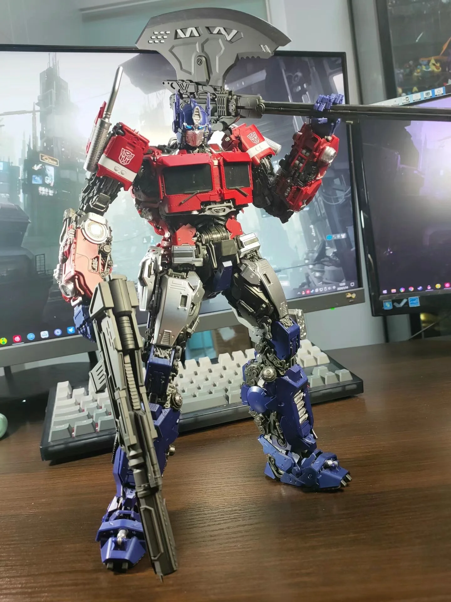 【トランスフォーマー】yolopark オプティマスプライム&ショックウェーブ Amazon.com: YOLOPARK Optimus Prime Transformers Toys Rise of The
