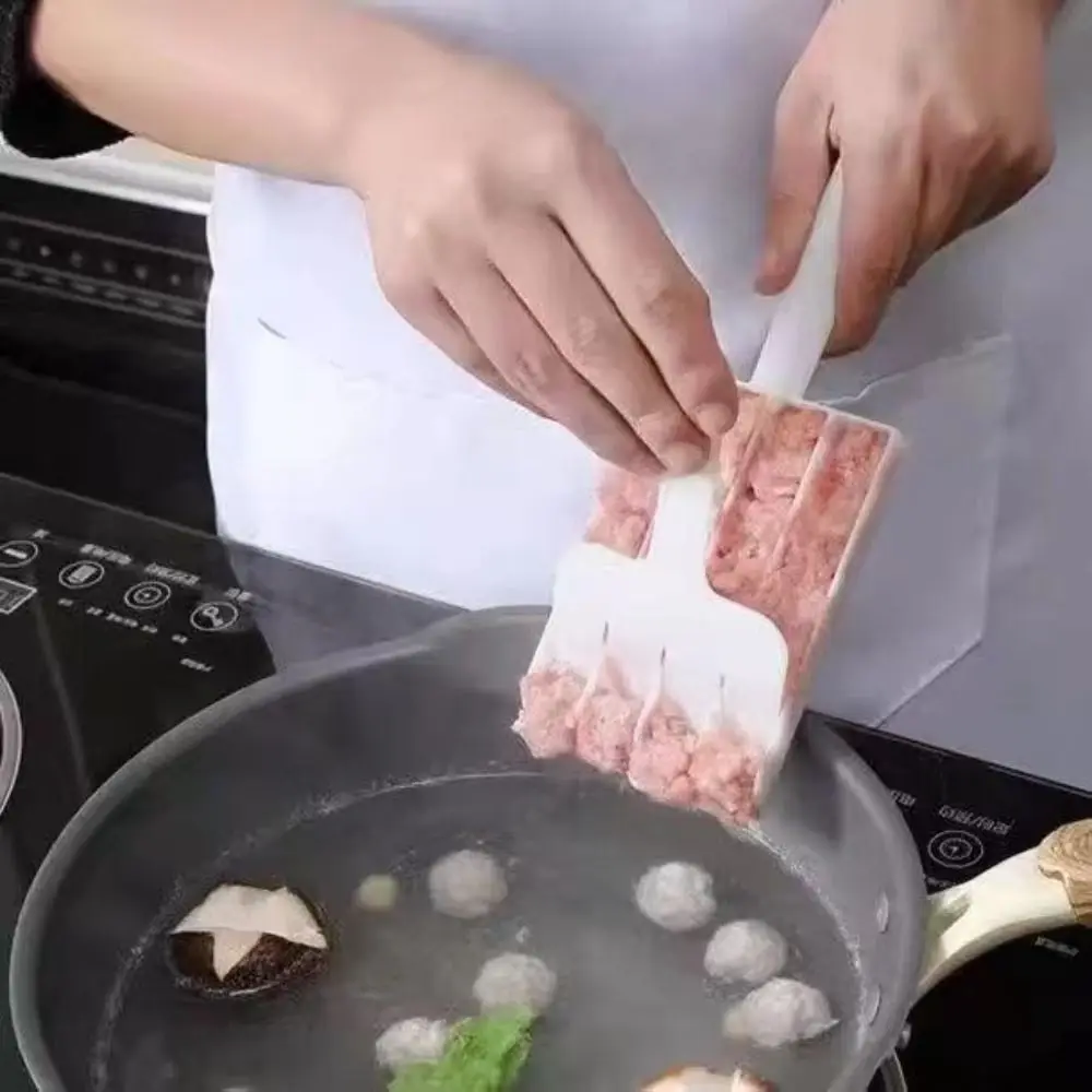 Food-grade PP Meatball Maker Pushing None-Stick Meat Baller Spoon 4 Meatballs at 1 Time with Cutting Spade Meatball Making Tools meat ball maker