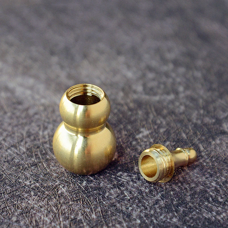 Cachette Secrète En Véritable Gourde De Grande Taille Aluminium Et Noir