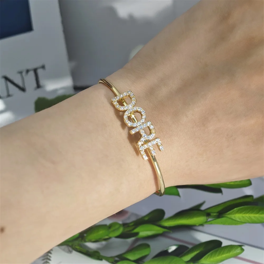 Lateefah Bracelet Armband Stainless Steel Classic Cuff Custom Name Bracelet Unique Design Sense Trendy Style for Birthday Gift