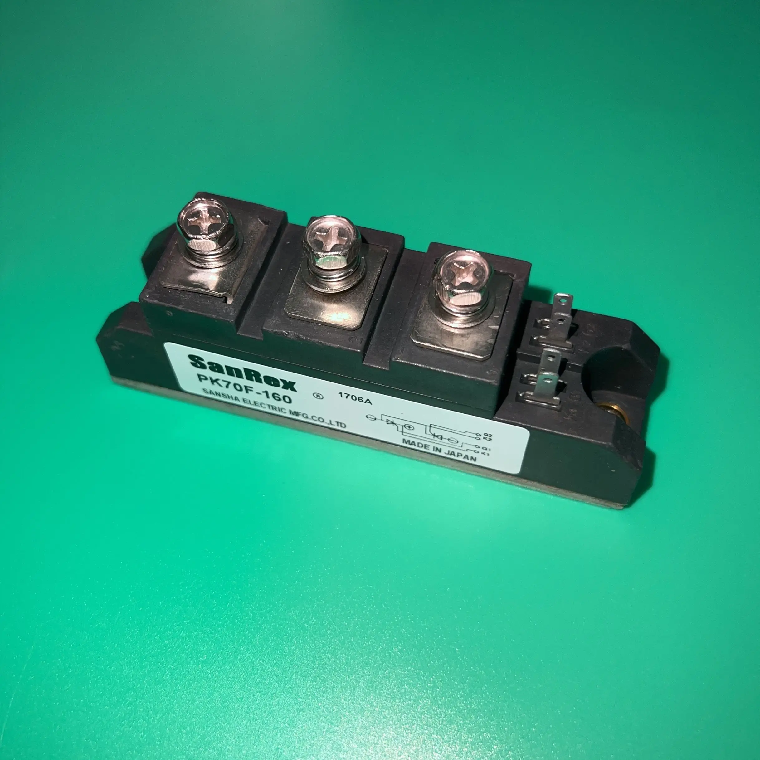 PK70F-160 MODULE PK70 F-160 IGBT PK70F160 THRISTOR MODULES PK70F160 PK 70F-160 70F160 70-F160