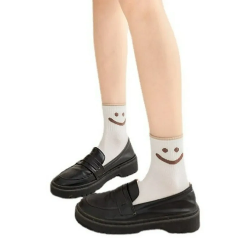 Simple Smiling Face Soft Sock Female Comfortable Non-slip Cotton Middle Cylinder Socks Women Clothing Matching Sweet Hosiery