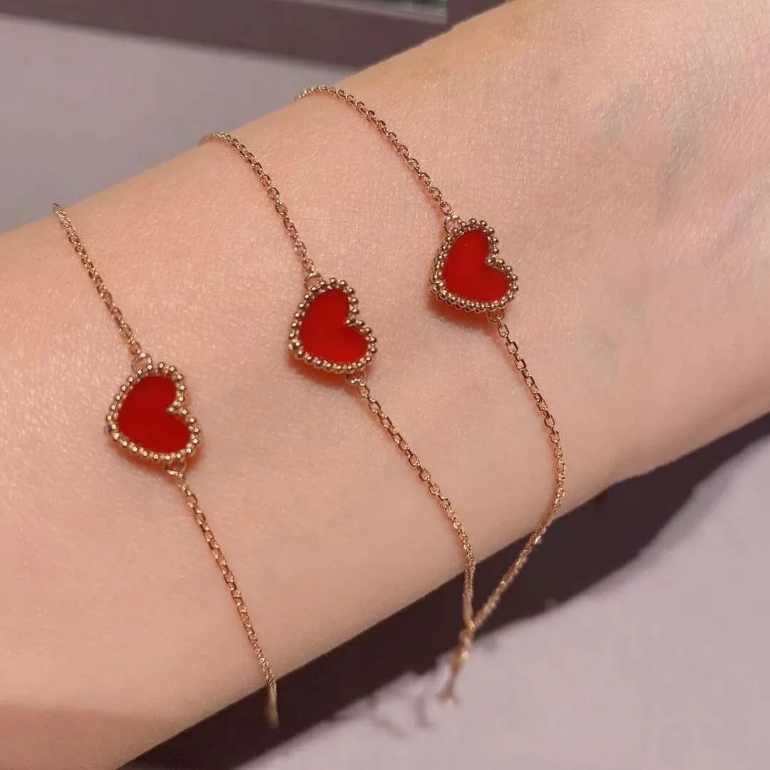 

New in 2024 Lucky Sweet Sliver Red Chalcedony Rose Gold Love Heart Charm Bracelet Female Fashion Brand Jewelry Luxury Party Gift