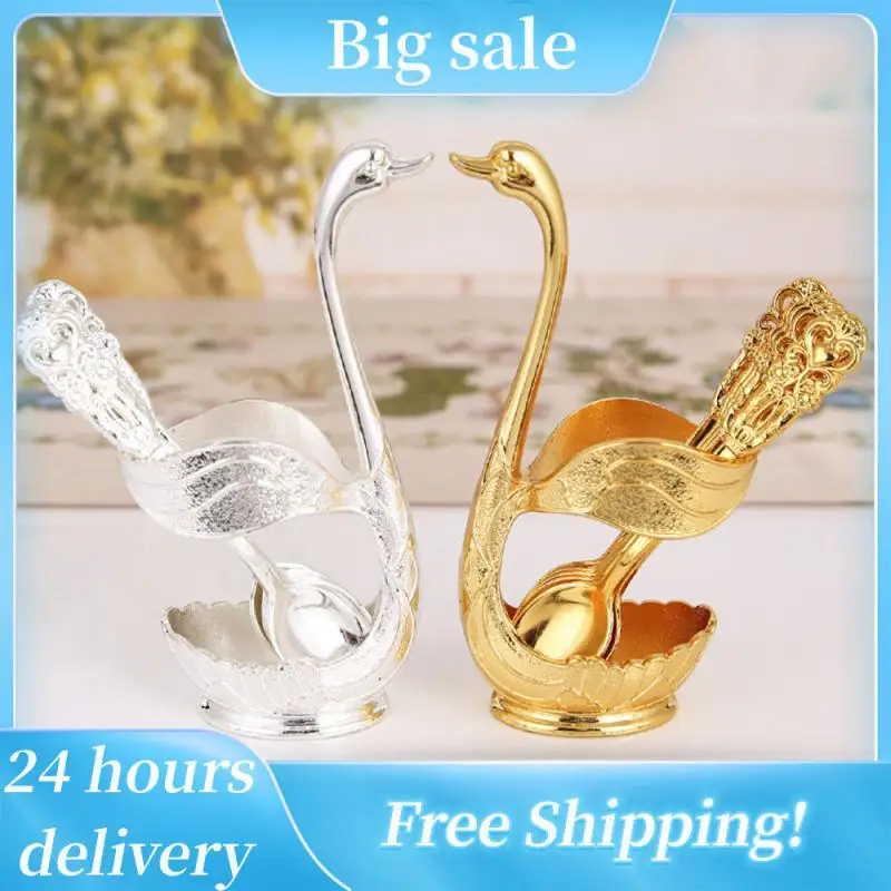 

Кухонные креативные металлические столовые приборы в виде лебедя, вилки для фруктов, золотого и серебряного цветов, высокое качество, бытовые кухонные приборы