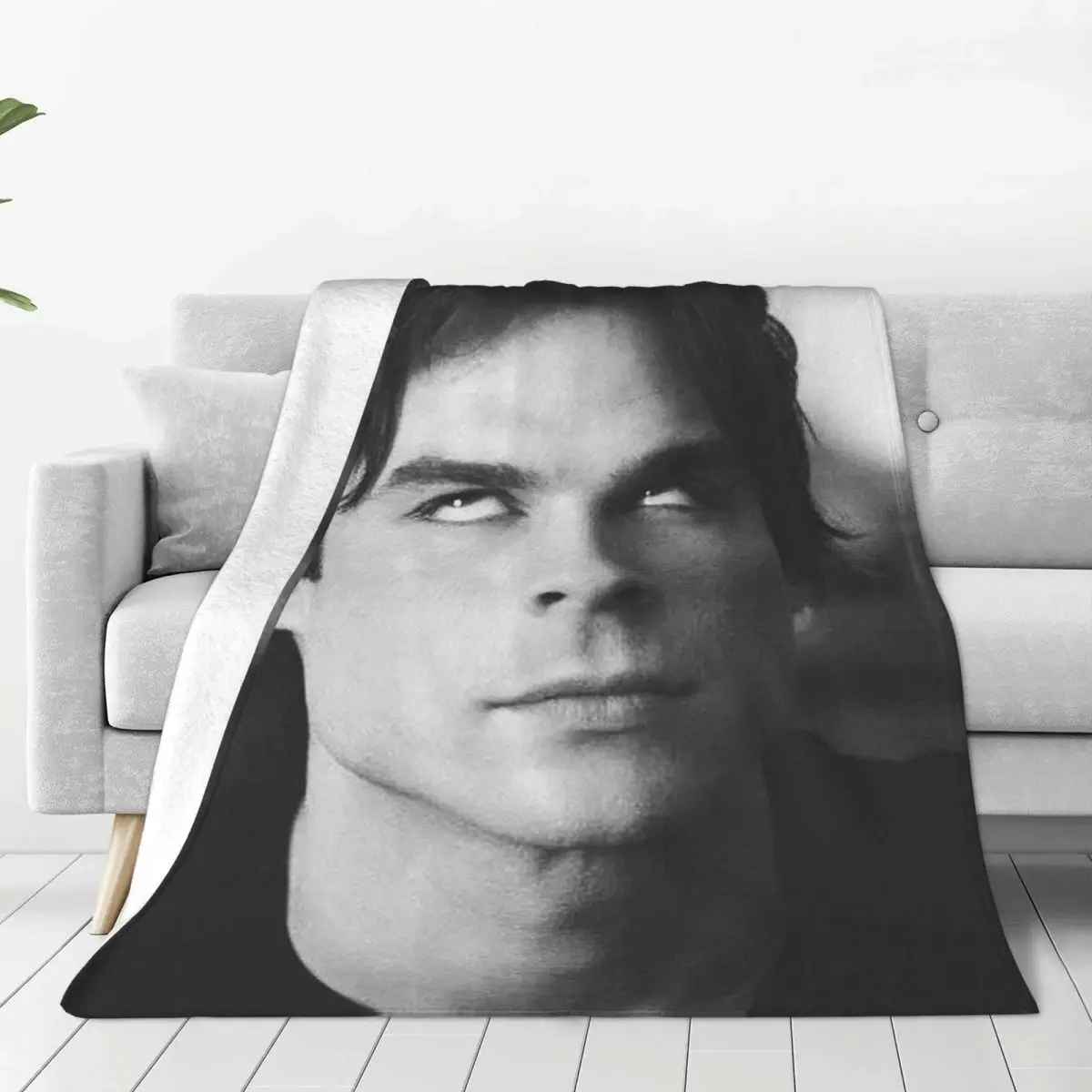 DamonSalvatoreBlanketFleeceAllSeasonTheVampireDiariesMulti