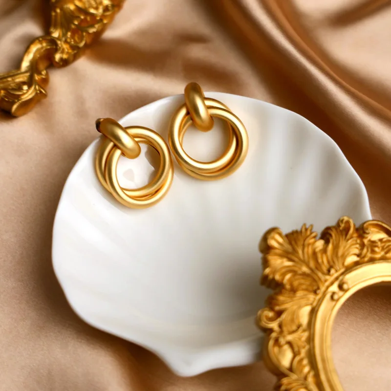 작은 접시 쉘 플레이트 금속 주얼리 사진 소품 목걸이 귀걸이 촬영 배경 장식 스튜디오 사진 액세서리