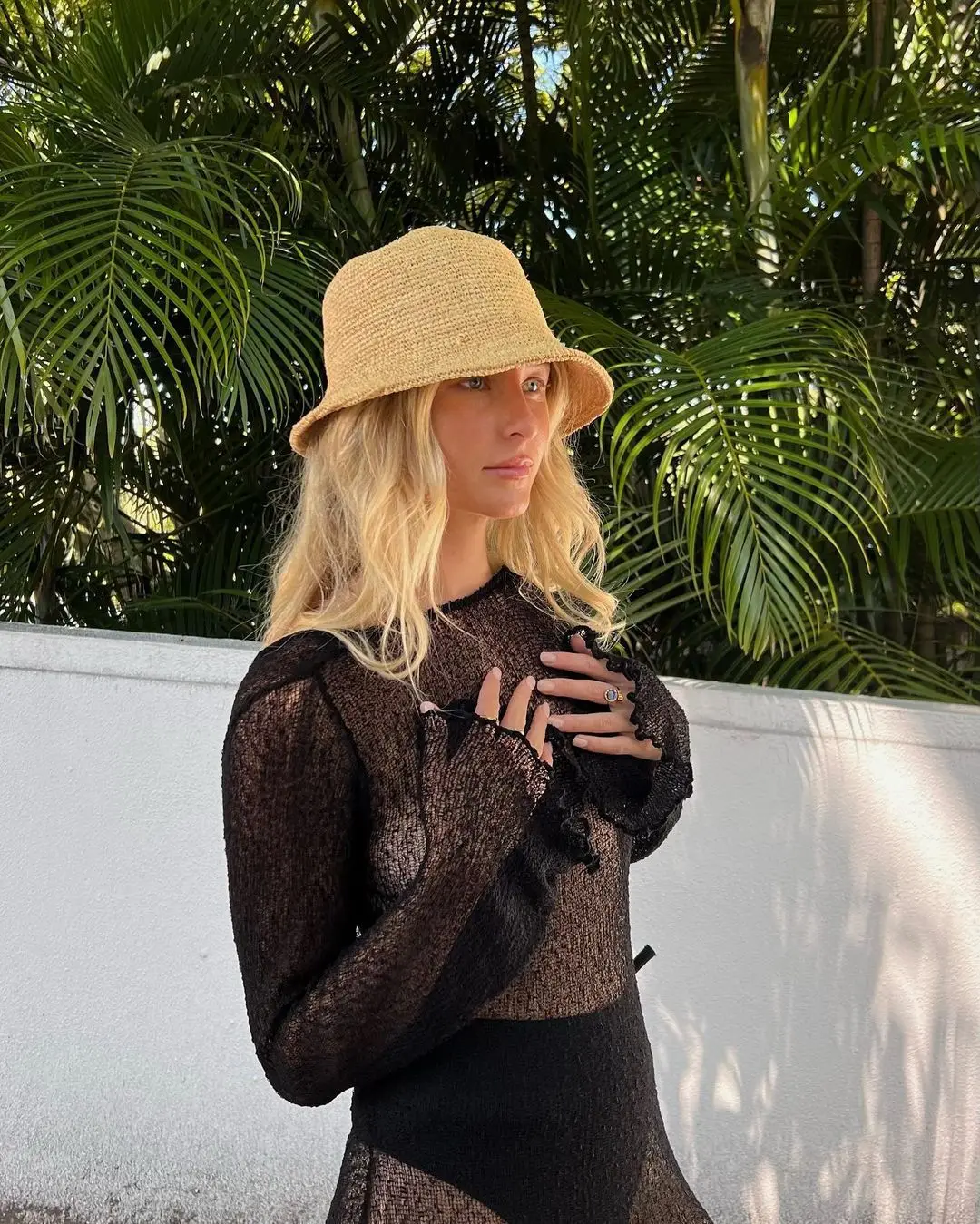 Beach Cover Up Outfits For Women Summer Holiday Party Beach Dress Backless See-Through Oversized Crochet Dress Swimwear