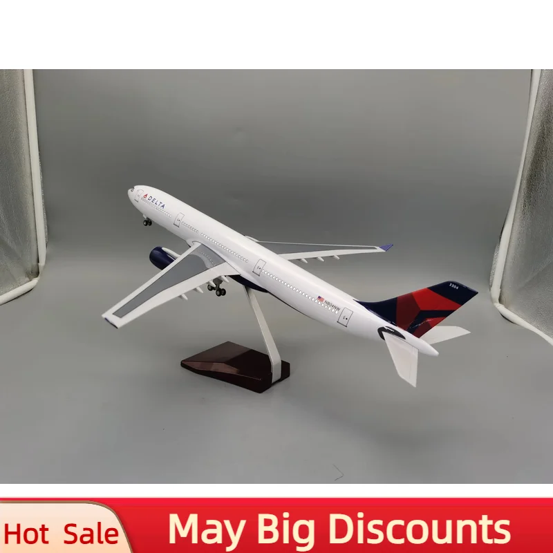 

Hot Sale 47CM 1:135 Scale 330 A330 Model AIR DELTA Airlines Airway W Base Wheel Lights Resin Plastic Assembly Aircraft Plane Toy