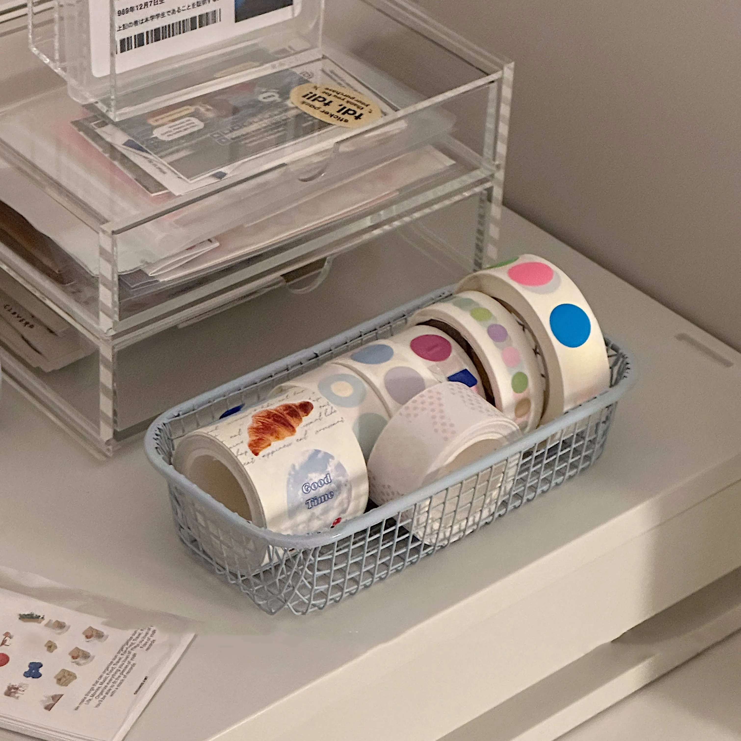 Desktop Storage Box Stationery Organizer Desktop Storage Shelf SKYSONIC Metal Storage Basket Desktop Sundries Organizer for Photocards Stationerry Make Up Sorting Office Home Suppliers