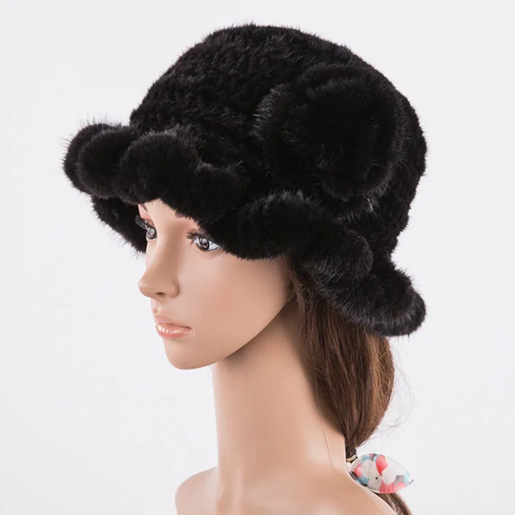 女性のカジュアルなニットの帽子冬の本物のミンクの毛皮で作られた贅沢