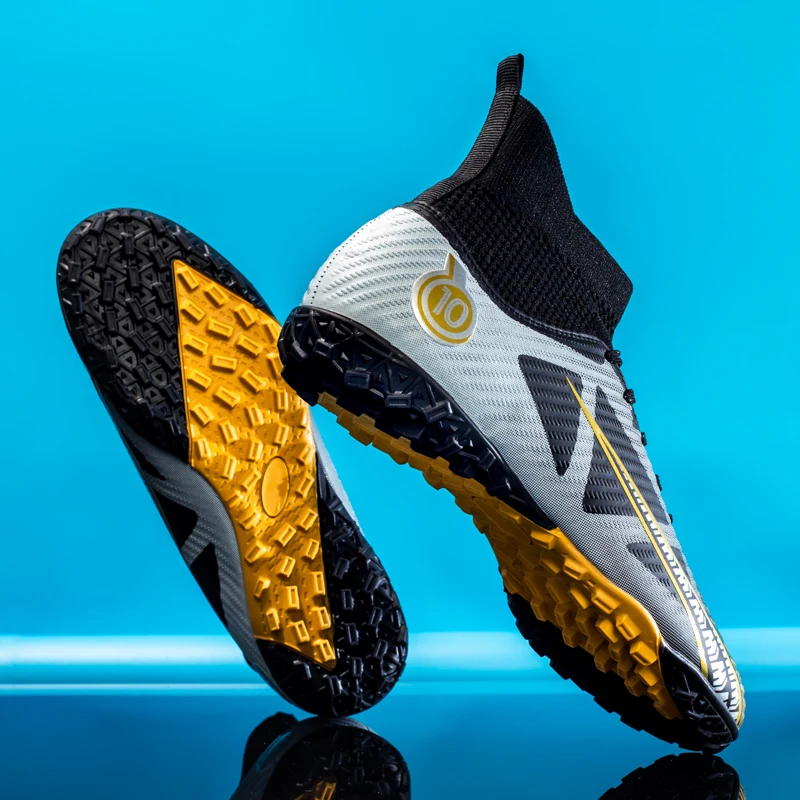 Football Shoes Men Football Boots Soccer Shoes Ultralight FG/TF Soccer Cleats Boys High Top Grass Training