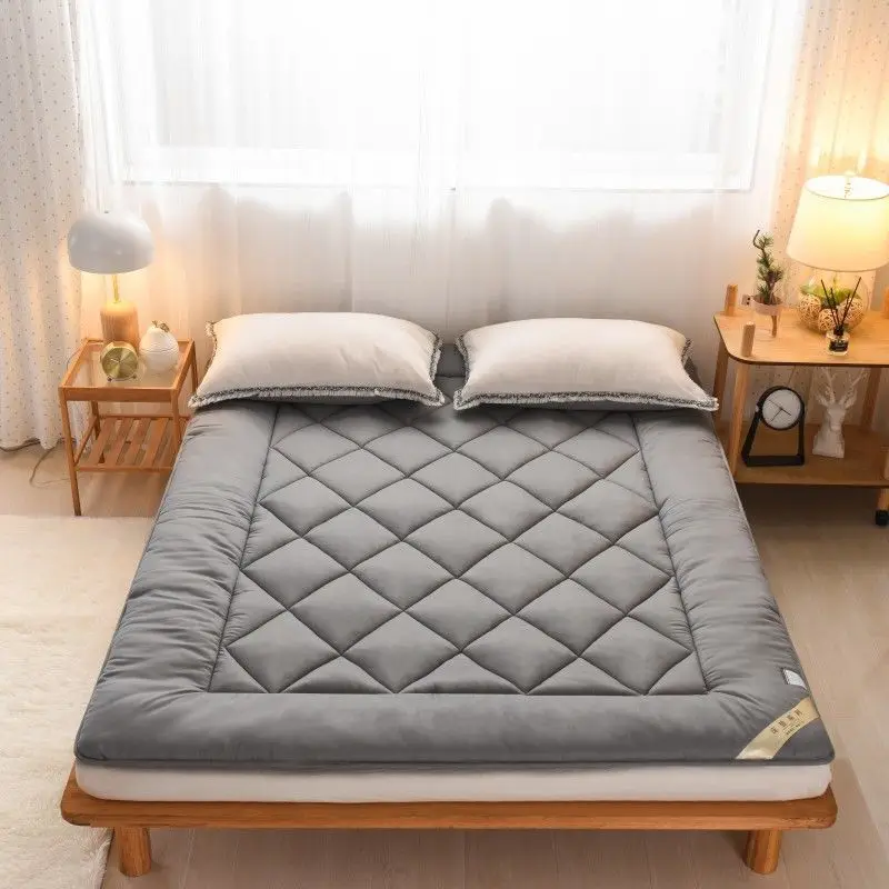 High Quality Soft Berber Fleece Mattress Topper Warm Tatami Mattress
