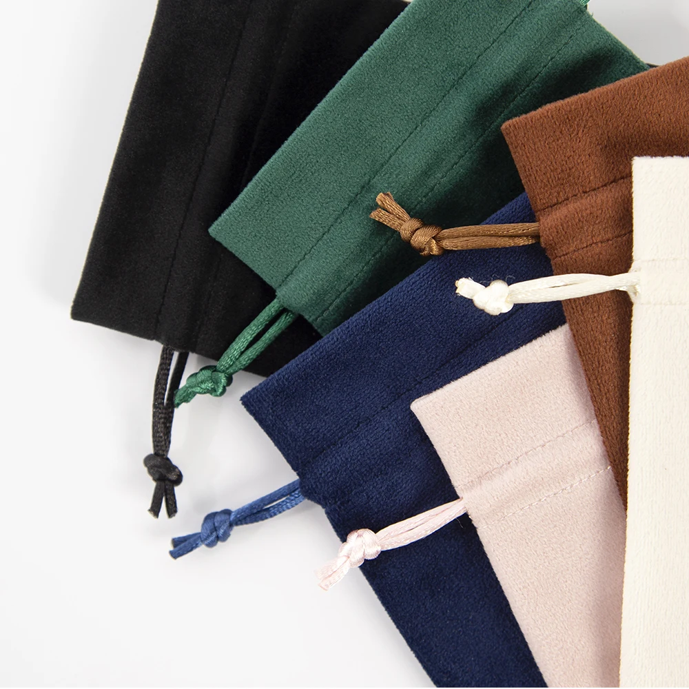100pcs Velvet Small Gift Bags for Christmas Wedding Favors Drawstring Pouch Jewelry Rings Earrings Packaging Storage