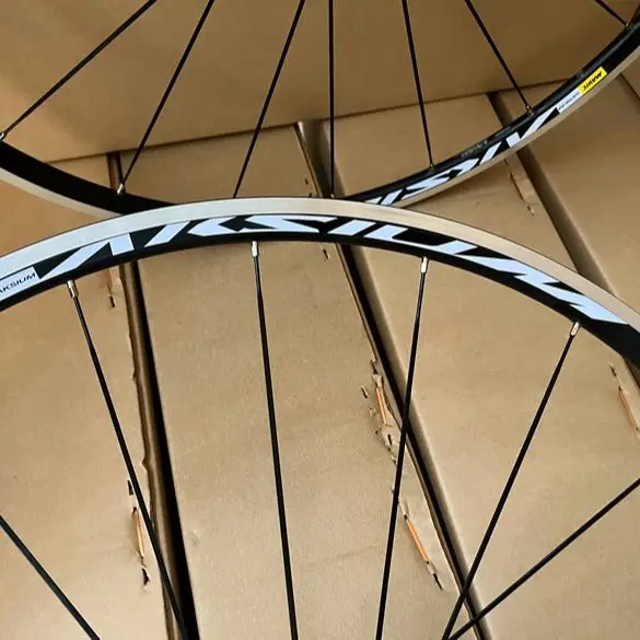 Mavic Aksium 622x15c Wheelset: Real-World Performance on Long