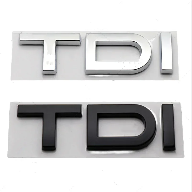 Stemma Adesivo 3D Per Auto AUDI A1 A2 A3 A4 A5 A6 A7 TFSI - Distintivo Posteriore/Anteriore - Cromato - Sostituzione Emblema