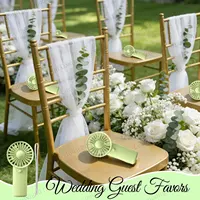 12-24 mini-ventilateurs de mariage portables en gros pour invités, ventilateurs à piles avec carte, cadeaux pour fêtes de mariage et événements extérieurs 5