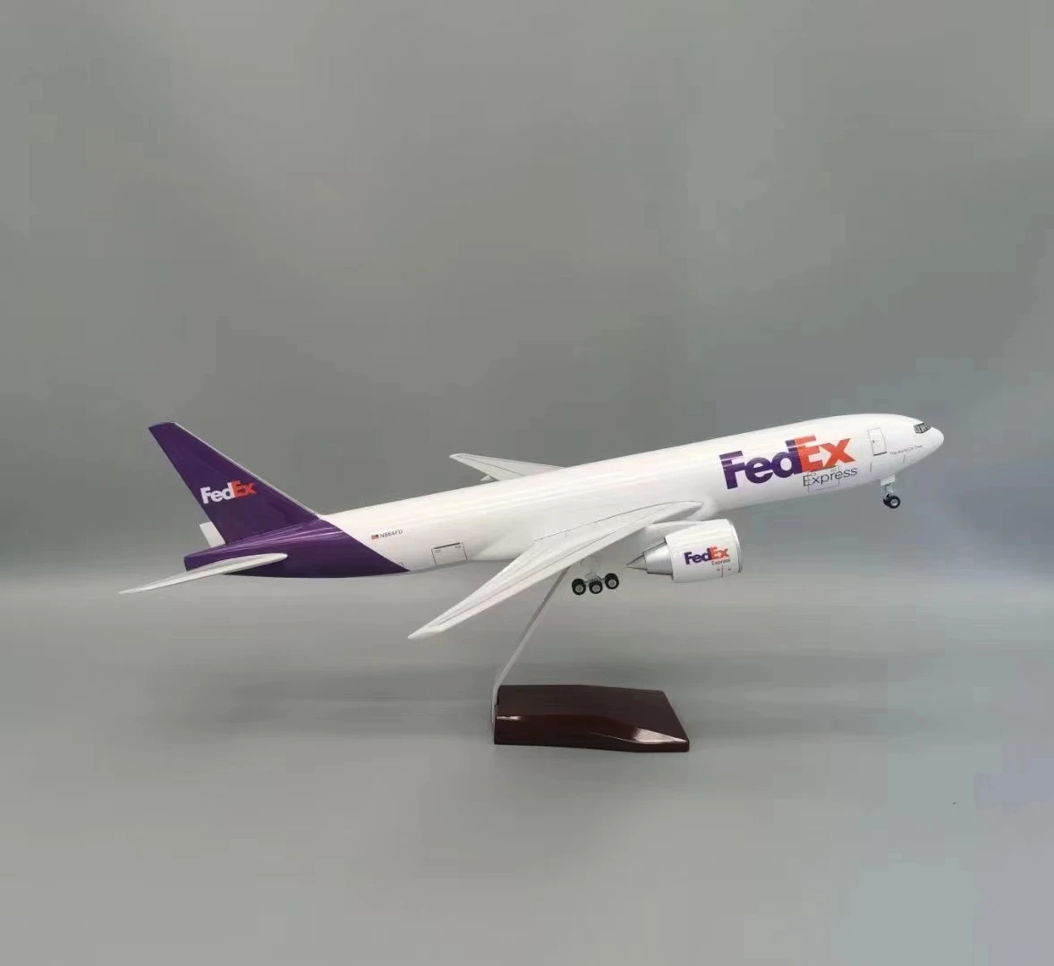 47Cm Scale B777-200 Toys Aircraft FedEx Cargo Airlines Model