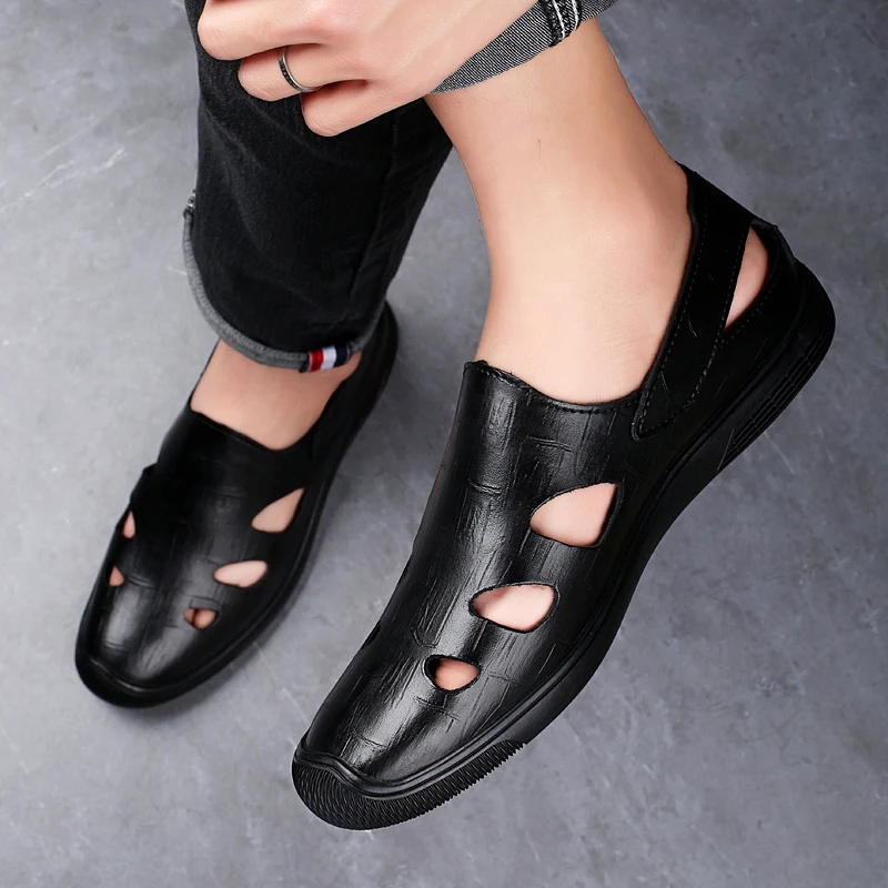 

New Summer Men's Fashionable Comfortable Casual Sandals Brand Classic Black/brown Breathable Anti-skid Soft Soled Hollow Sandals