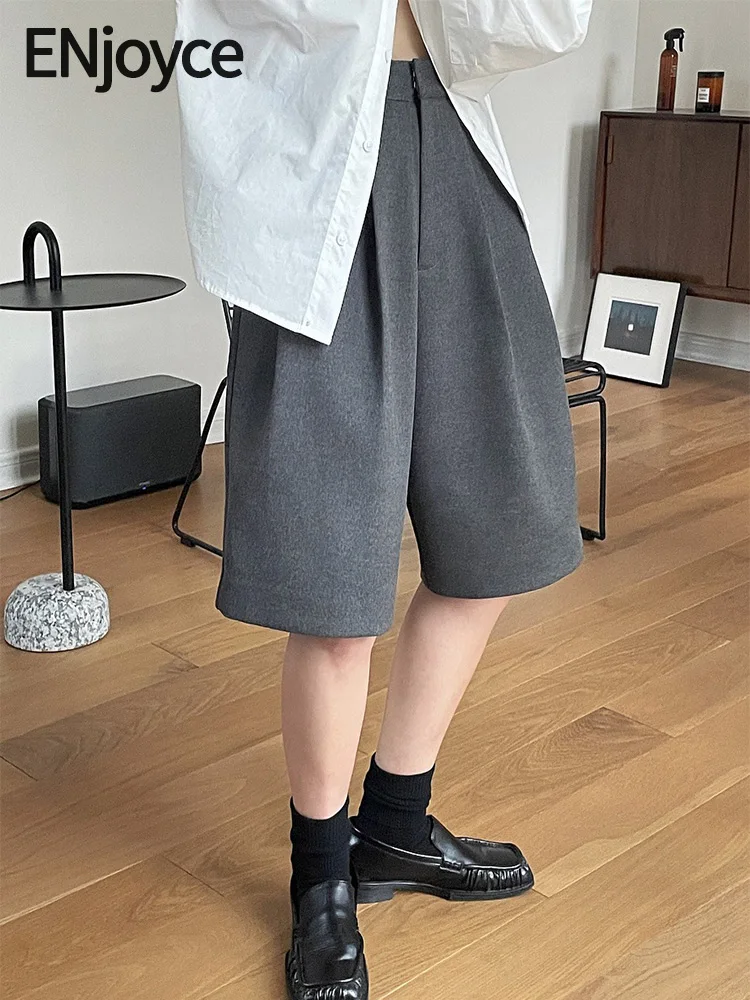 

ENjoyce Women Double Pleated Suit Shorts Korean Fashion Vintage Knee Length High Waist Pants Short Wide Leg Workwear 2024 Spring