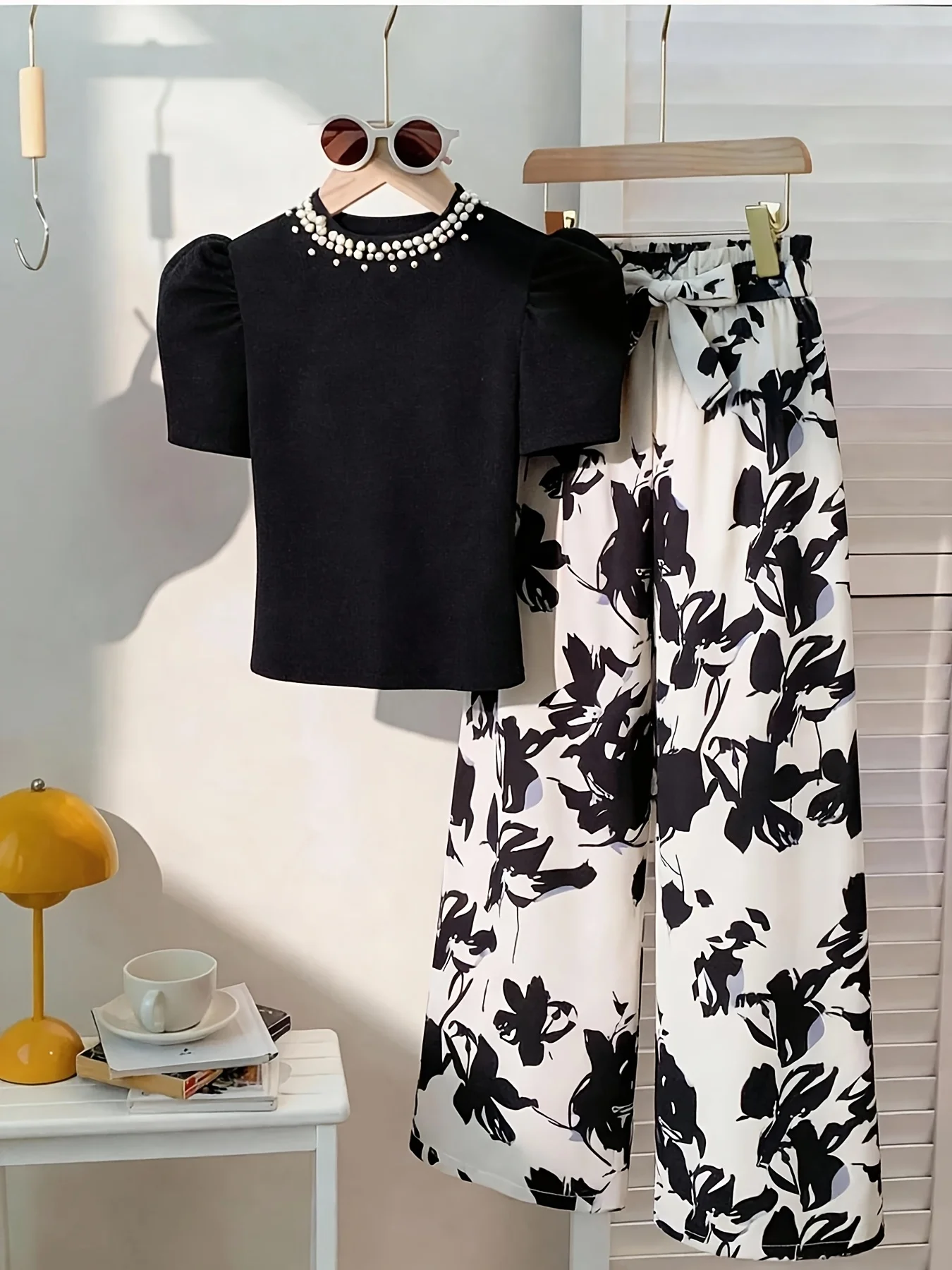 Girls Bead Shirt and Pants Set 5