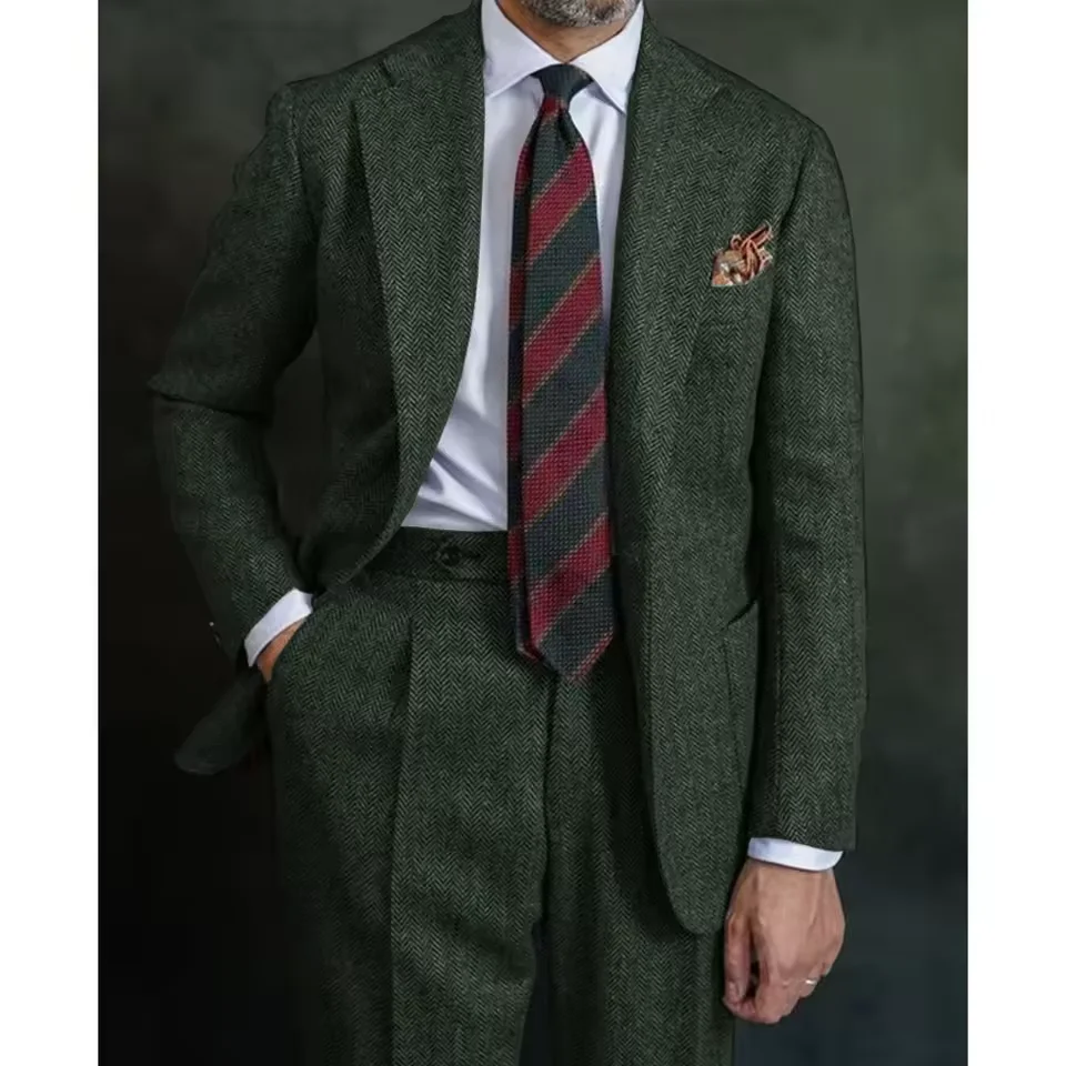Nouveau costume à chevrons pour hommes