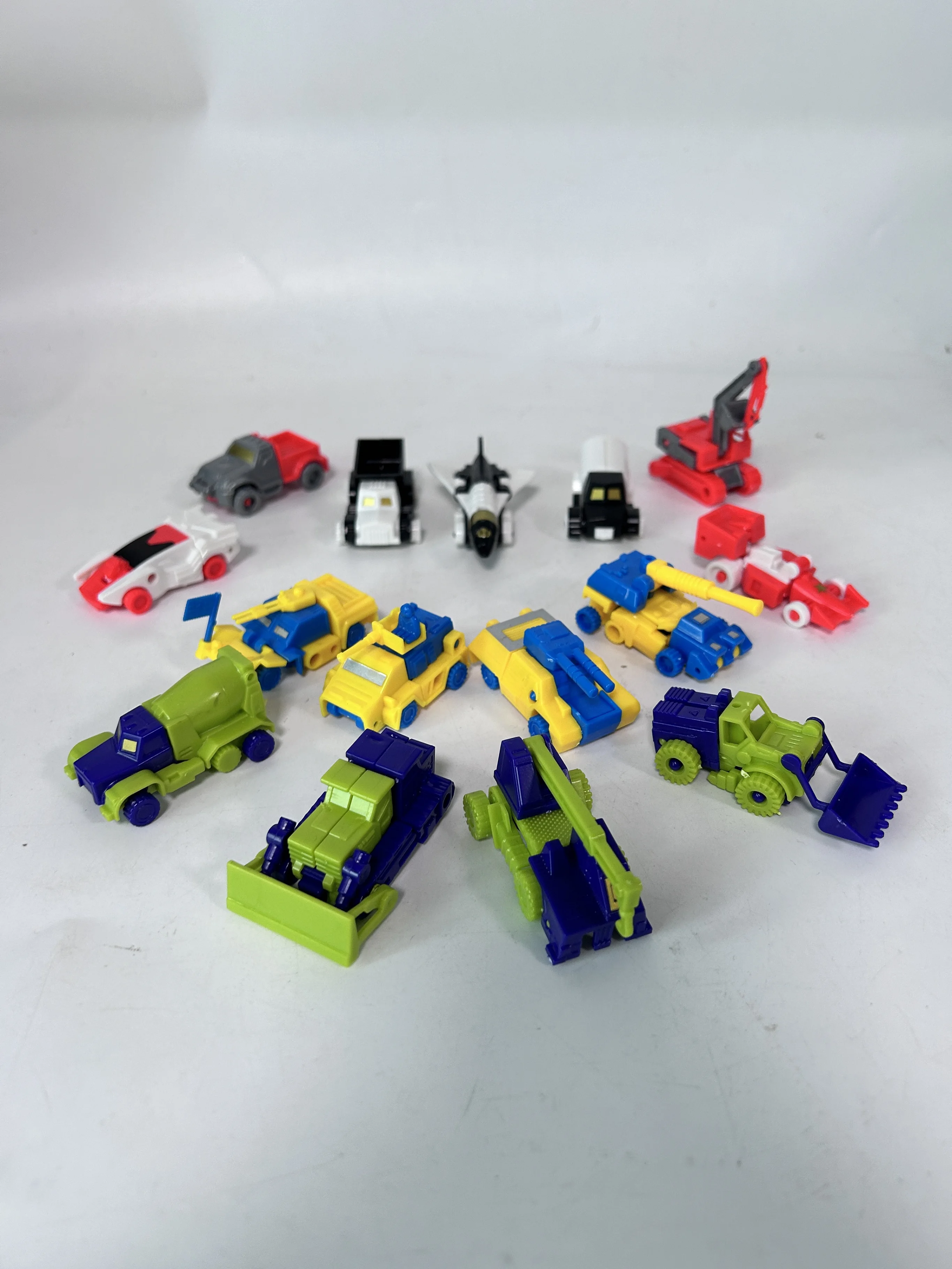 プレデター　トランスフォーミングセット プレデター・トランスフォーミング アクションセット Amazon.com