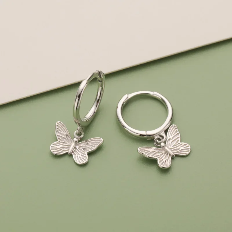 TrustDavis 925 Sterling Silver Hoop 18K Gold Insect Butterfly Drop Hoop Earring For Daughter Girls Birthday Gift Jewelry DF035