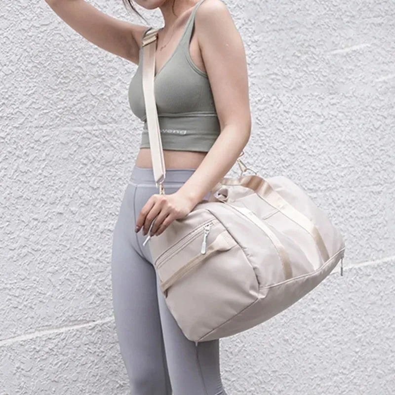 Training Yoga Sports Bags Fitness Gym Bags Wet Dry Separate Luggage Bag with Independent Shoe Compartment Travel Duffel Handbag 4