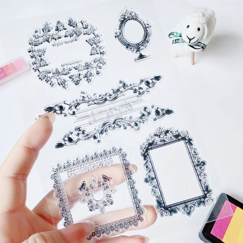 Рисунок 2 - Прозрачный силиконовый штамп с цветочной каймой