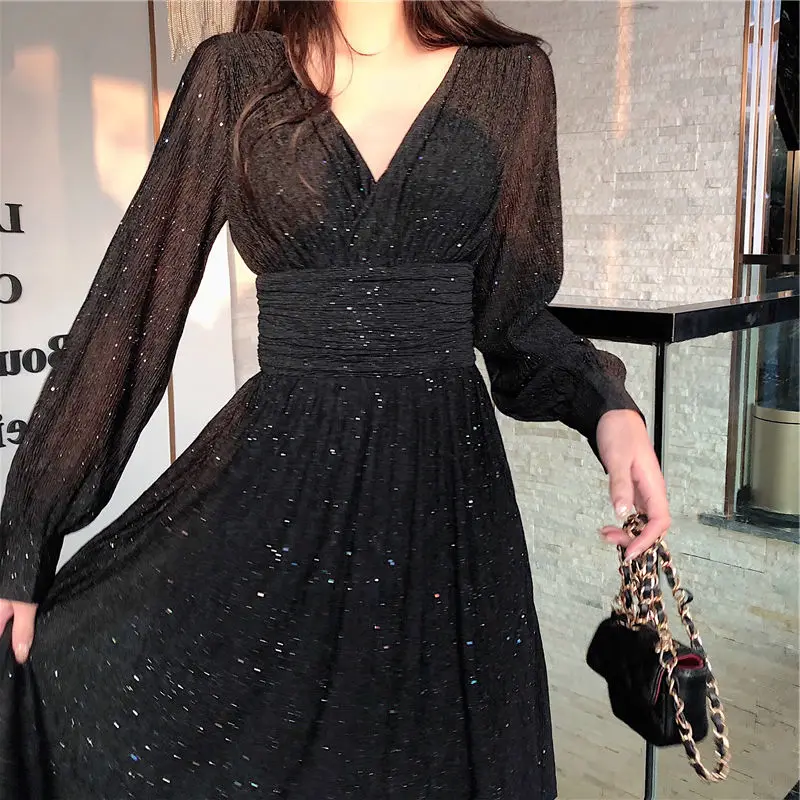 

Spring and Autumn Women's Pullover V-neck New Fashion Splicing Commuter Mesh Sequins Loose Waist Slimming Long Sleeved Dress